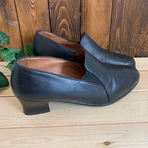 Y2K Leather Chunky Heels-Made in USA- Foot Thrills